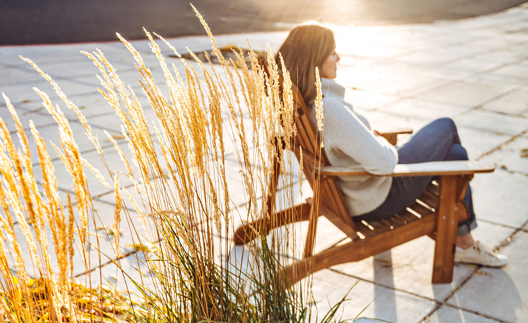 Financial guidance, transition coaching and emotional support for individuals facing the end of life